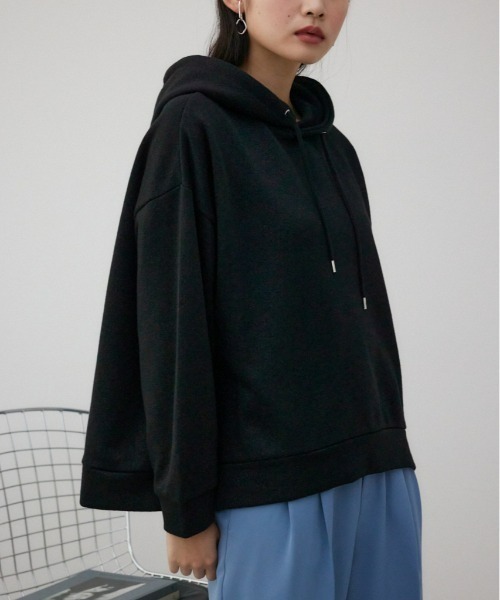 AZUL by moussy（アズールバイマウジー）の「ラメウラケスウェット