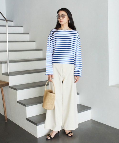 Doux archives（ドゥアルシーヴ）の「シームレスワイドストレートデニム（デニムパンツ・レディース・アイボリー/ブルー/ネイビー・MEDIUM/LARGE）」の7枚目の写真