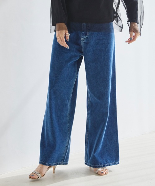 Doux archives（ドゥアルシーヴ）の「シームレスワイドストレートデニム（デニムパンツ・レディース・アイボリー/ブルー/ネイビー・MEDIUM/LARGE）」の12枚目の写真