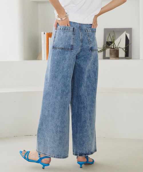 Doux archives（ドゥアルシーヴ）の「シームレスワイドストレートデニム（デニムパンツ・レディース・アイボリー/ブルー/ネイビー・MEDIUM/LARGE）」の18枚目の写真