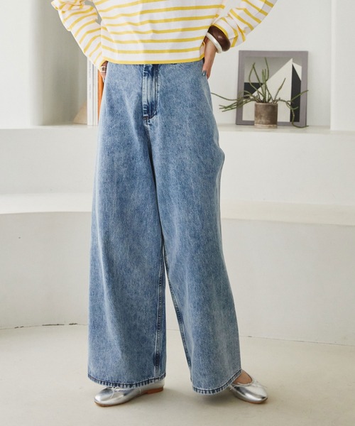 Doux archives（ドゥアルシーヴ）の「シームレスワイドストレートデニム（デニムパンツ・レディース・アイボリー/ブルー/ネイビー・MEDIUM/LARGE）」の20枚目の写真