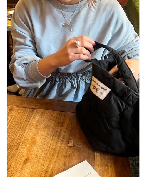 jumelle（ジュメロ）の「ribbon necklace（ネックレス・レディース・シルバー・FREE）」の7枚目の写真