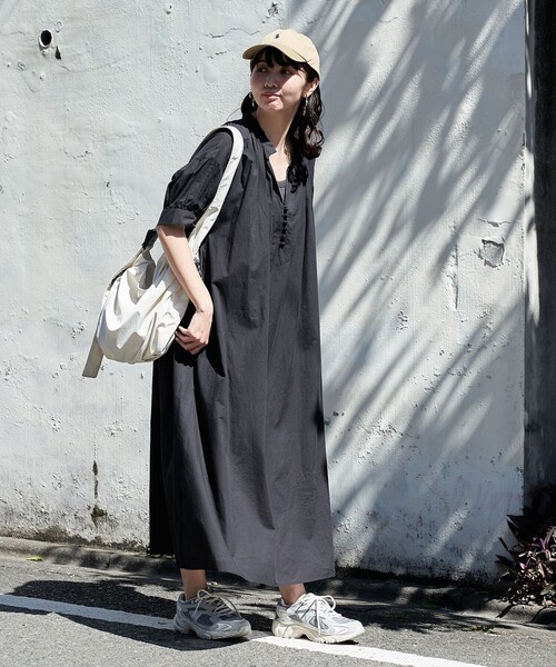 FREAK'S STORE（フリークスストア）の「WEB限定　インド 組紐ボタン スキッパーワンピース（ワンピース・レディース・グリーン/ブラック/ブルー/オフホワイト/オレンジ/イエロー・SMALL/MEDIUM）」の8枚目の写真