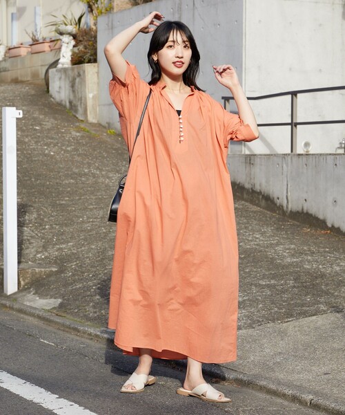 FREAK'S STORE（フリークスストア）の「WEB限定　インド 組紐ボタン スキッパーワンピース（ワンピース・レディース・グリーン/ブラック/ブルー/オフホワイト/オレンジ/イエロー・SMALL/MEDIUM）」の18枚目の写真