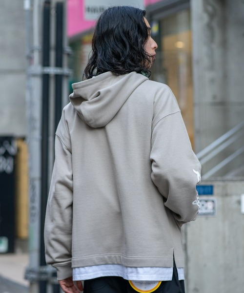 KANGOL(カンゴール)の「【KANGOL/カンゴール】 フェイクレイヤード 袖プリント ビッグシルエット 裏毛フーディー プルオーバーパーカー(パーカー・メンズ・ライトグリーン/グレー/ブラック・X-LARGE/MEDIUM/LARGE)」の17枚目の写真