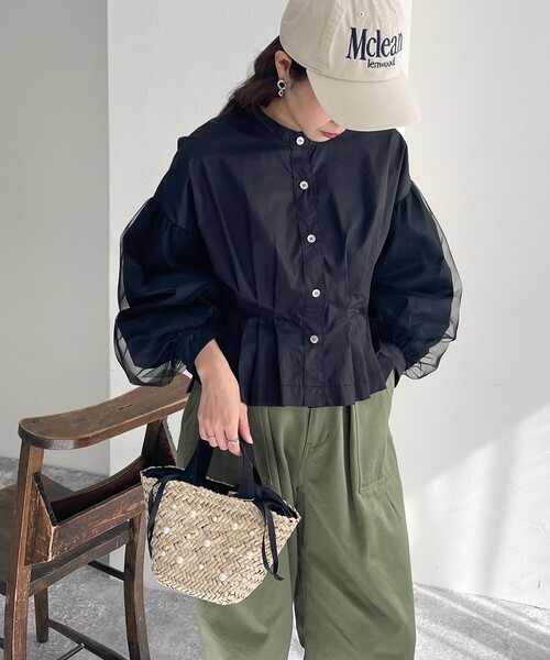 fredy emue（フレディエミュ）の「袖チュールクロップドブラウス（シャツ/ブラウス・レディース・オフホワイト/ブラック/ブルー系その他・38）」の2枚目の写真