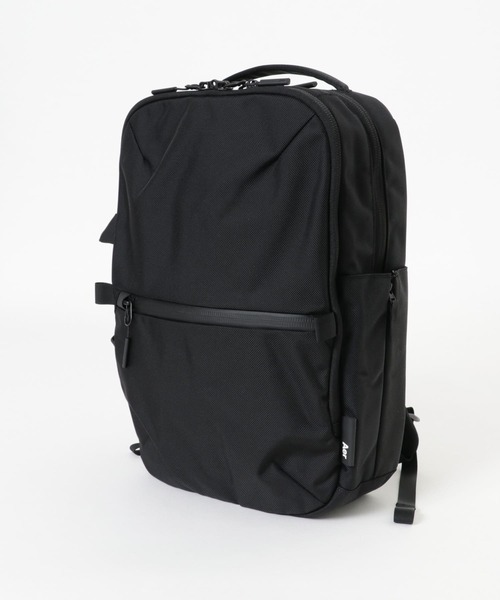 Aer（エアー）の「Aer　FLIGHT PACK 3（バックパック/リュック・メンズ・ブラック・FREE）」の2枚目の写真