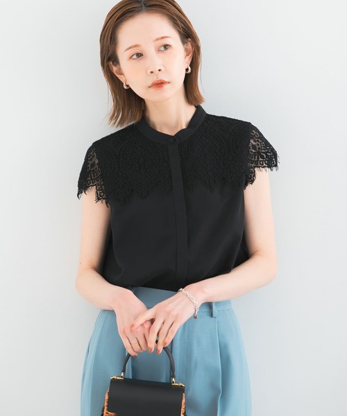 URBAN RESEARCH ROSSO WOMEN（アーバンリサーチ　ロッソ）の「『一部WEB限定カラー』ウォッシャブルヨークレースブラウス（シャツ/ブラウス・レディース・オフホワイト/イエロー系その他/ブラック/ブルー系その他・FREE）」の15枚目の写真