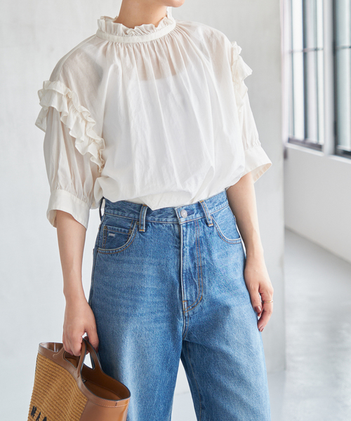 Spick & Span(スピックアンドスパン)の「コットンボイルフリルブラウス(シャツ/ブラウス・レディース・ホワイト/ベージュ/ネイビー・FREE)」の8枚目の写真