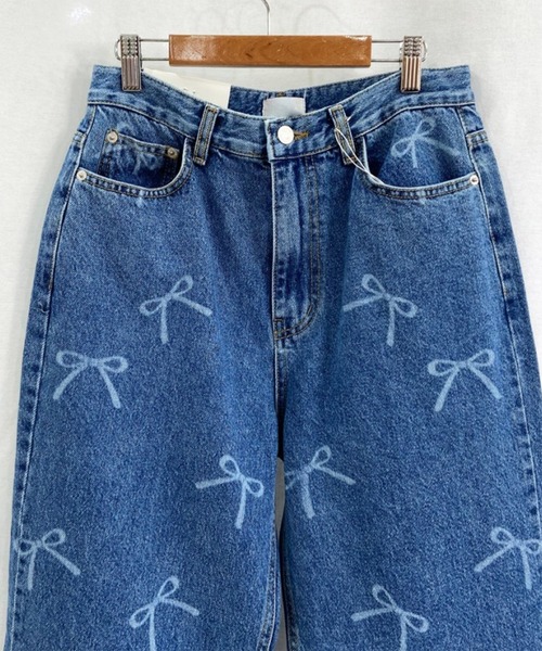 LYEON(リヨン)の「リボン抜染セミワイドデニム(デニムパンツ・レディース・ブルー・SMALL/MEDIUM/LARGE)」の5枚目の写真