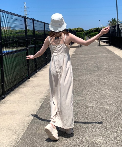 non-hedge（ノンヘッジ）の「スリット入りロングキャミワンピース（ワンピース・レディース・モカ/ベージュ/ブラック/チャコールグレー・FREE）」の10枚目の写真