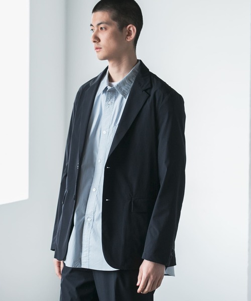 URBAN RESEARCH(アーバンリサーチ)の「『UR TECH DRYLUXE』DRY LUXE 2B JACKET(その他アウター・メンズ・オフホワイト/チャコールグレー/ネイビー・SMALL/MEDIUM/LARGE)」の14枚目の写真