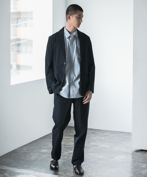 URBAN RESEARCH(アーバンリサーチ)の「『UR TECH DRYLUXE』DRY LUXE 2B JACKET(その他アウター・メンズ・オフホワイト/チャコールグレー/ネイビー・SMALL/MEDIUM/LARGE)」の8枚目の写真