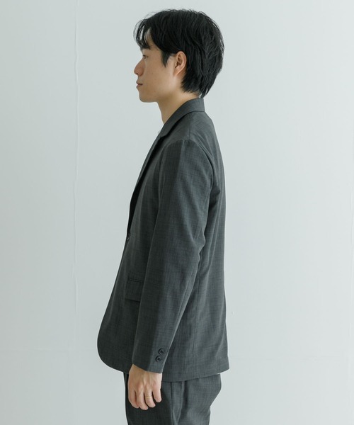 URBAN RESEARCH(アーバンリサーチ)の「『UR TECH DRYLUXE』DRY LUXE 2B JACKET(その他アウター・メンズ・オフホワイト/チャコールグレー/ネイビー・SMALL/MEDIUM/LARGE)」の17枚目の写真