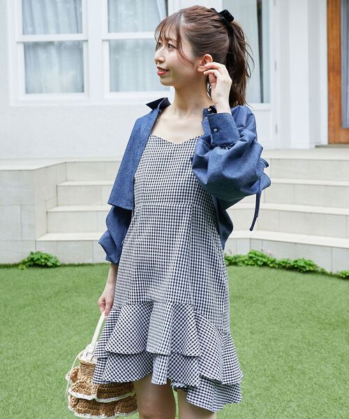 MAJESTIC LEGON（マジェスティックレゴン）の「ショルダーリボンミニキャミワンピ（ワンピース・レディース・ホワイト系その他/ホワイト系その他2/ブラック系その他・MEDIUM）」の8枚目の写真