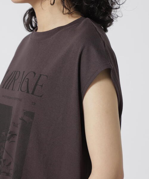 DROIT BELLO（ドロイトベロ）の「DROIT BELLO（ドロイトベロ）PHOTOフレンチTシャツ（Tシャツ/カットソー・レディース・ホワイト/チャコールグレー・F）」の11枚目の写真