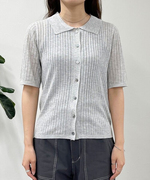 fredy emue（フレディエミュ）の「【インフルエンサー別注カラーあり】シアーリブ半袖シャツカーディガン（カーディガン/ボレロ・レディース・チャコールグレー/ライトグレー/アイボリー/グレイッシュブルー/ピンク・38）」の6枚目の写真