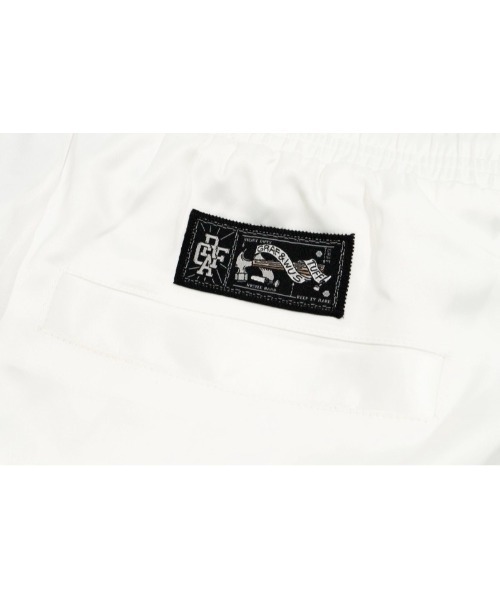 GRAF&WU(グラフアンドユー)の「A'GEM/9 × .kom 『GRAF&WU/グラフアンドユー』 ロゴショートパンツ(その他パンツ・レディース・ホワイト/ブラック/グレー・L/M)」の11枚目の写真