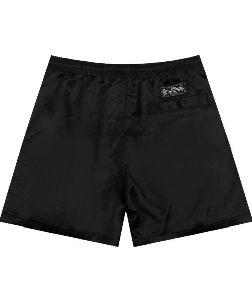GRAF&WU(グラフアンドユー)の「A'GEM/9 × .kom 『GRAF&WU/グラフアンドユー』 ロゴショートパンツ(その他パンツ・レディース・ホワイト/ブラック/グレー・L/M)」の4枚目の写真