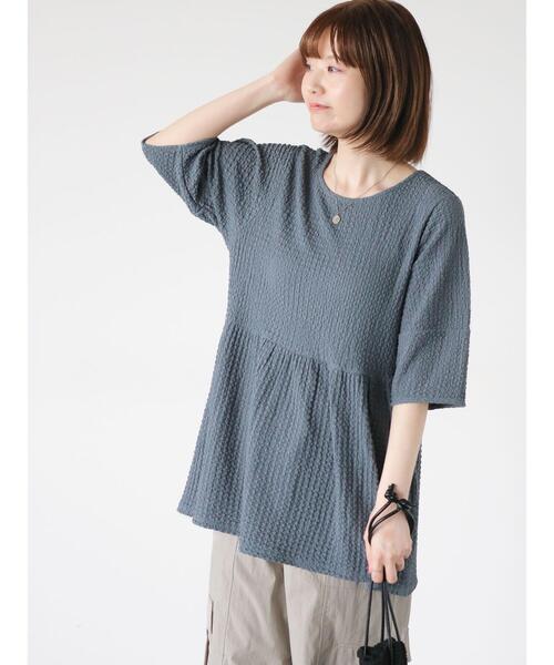 Lugnoncure(ルノンキュール)の「ペプラムふくれカットソー(Tシャツ/カットソー・レディース・オフホワイト/ネイビー/ブラック・F)」の4枚目の写真