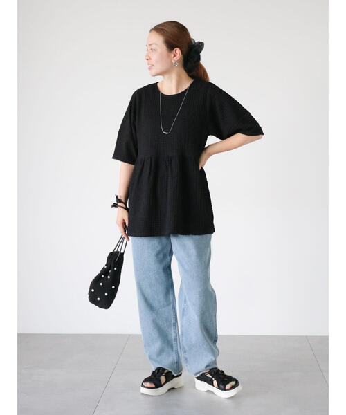 Lugnoncure(ルノンキュール)の「ペプラムふくれカットソー(Tシャツ/カットソー・レディース・オフホワイト/ネイビー/ブラック・F)」の5枚目の写真