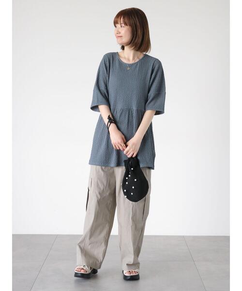 Lugnoncure(ルノンキュール)の「ペプラムふくれカットソー(Tシャツ/カットソー・レディース・オフホワイト/ネイビー/ブラック・F)」の7枚目の写真