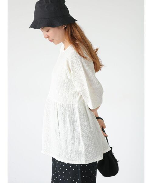 Lugnoncure(ルノンキュール)の「ペプラムふくれカットソー(Tシャツ/カットソー・レディース・オフホワイト/ネイビー/ブラック・F)」の12枚目の写真