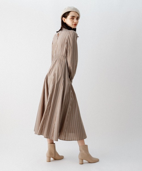 DEICY（デイシー）の「ストライプボウタイワンピース（ワンピース・レディース・ブルー/モカ・1/0）」の8枚目の写真