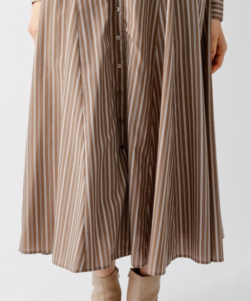 DEICY（デイシー）の「ストライプボウタイワンピース（ワンピース・レディース・ブルー/モカ・1/0）」の13枚目の写真