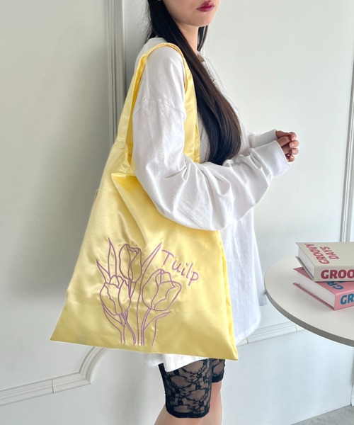 セール】チューリップ刺繍サテントートバッグ（トートバッグ