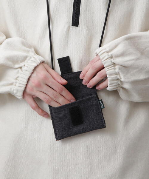 MANASTASH(マナスタッシュ)の「MANASTASH/マナスタッシュ/CHENGA WALLET 24/チェンガ ウォレット24(ショルダーバッグ・メンズ・オレンジ/チャコールグレー/ナチュラル・F)」の18枚目の写真