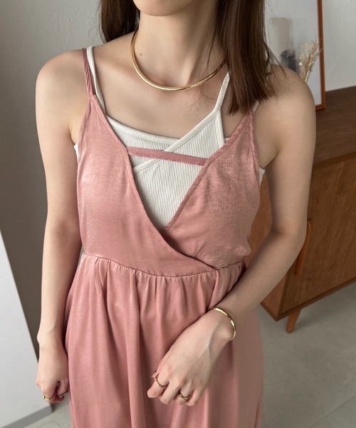 raffime（ラフィミー）の「カットアウトキャミワンピース（ワンピース・レディース・ブラック/グレイッシュベージュ/ピンク・MEDIUM/SMALL）」の6枚目の写真