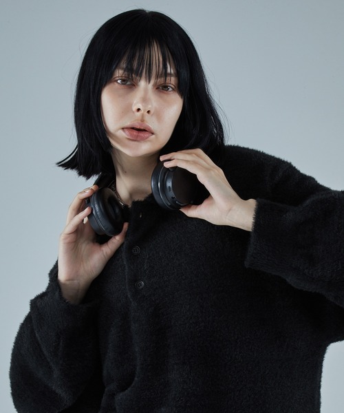 VELNUS（ベルナス）の「【VELNUS】Loose silhouette volume sleeve shaggy knit polo shirt/ルーズシルエットボリュームスリーブシャギーニットポロシャツ（ニット/セーター・メンズ・ブルー/ブラック・S/M/L）」の20枚目の写真