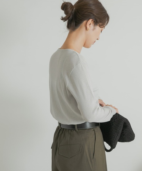 URBAN RESEARCH DOORS（アーバンリサーチドアーズ）の「ドライタッチテレコロングTシャツ（Tシャツ/カットソー・レディース・ベージュ系その他/アイボリー/グレー系その他・MEDIUM）」の18枚目の写真