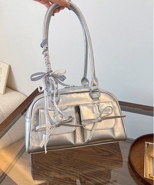 gossip！ロサンゼルス（ゴシップロサンゼルス）の「Y2K   ダブルリボンデザイン ハンドバッグ ［ レーステープつきバッグ!  新風格 ］（ハンドバッグ・レディース・シルバー/ブラック/ワイン/オフホワイト/ピンク・FREE）」の10枚目の写真