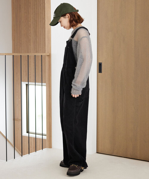 SLOBE IENA(スローブイエナ)の「コーデュロイサロペット(サロペット/オーバーオール・レディース・ブラック/ブラウン・FREE)」の4枚目の写真