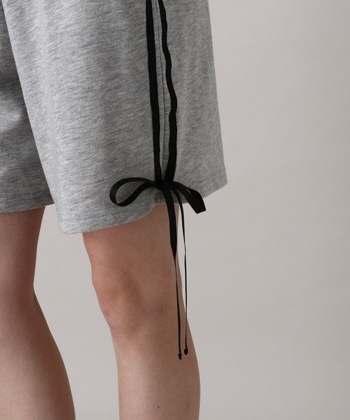 FOREVER 21（フォーエバー トゥエンティーワン）の「【2024FW】サイドリボンラインハーフパンツ（スウェットパンツ・レディース・ブラック/グレー・FREE）」の20枚目の写真