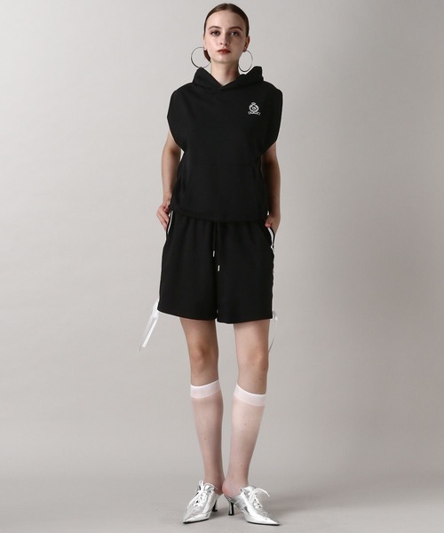 FOREVER 21（フォーエバー トゥエンティーワン）の「【2024FW】サイドリボンラインハーフパンツ（スウェットパンツ・レディース・ブラック/グレー・FREE）」の10枚目の写真