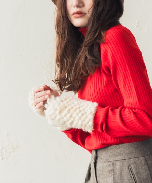 ORIENT MILLINERY(オリエント ミリナリー)の「≪HAND KNIT≫ PIGMO KNIT ARM WARMERS(アームカバー・レディース・ブルー/オレンジ/ベージュ/アイボリー/チャコールグレー・FREE)」の8枚目の写真