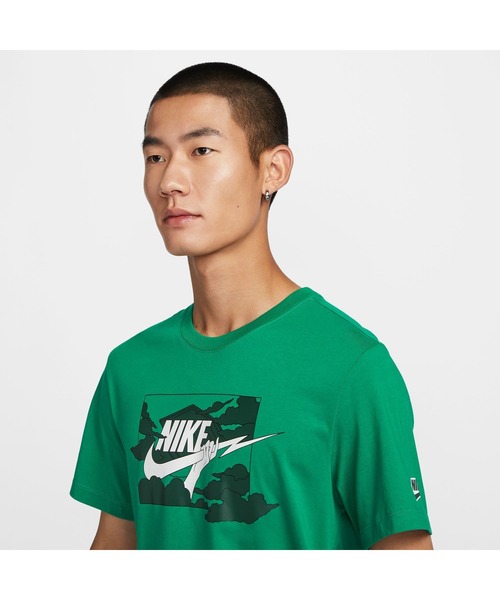 NIKE(ナイキ)の「ナイキ NIKE ナイキ NSW HBR シーズナル クラブ S/S Tシャツ(Tシャツ/カットソー・メンズ・グリーン/クリーム・S/M/L/LL/3L)」の4枚目の写真