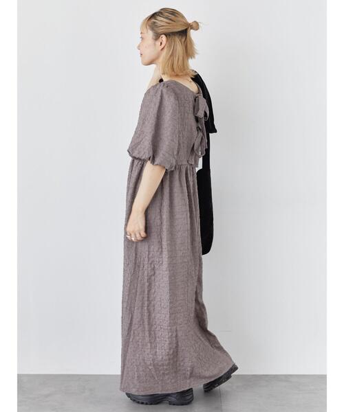 ehka sopo（エヘカソポ）の「バックリボンワンピース（ワンピース・レディース・カーキ/モカ/ブラック・F）」の12枚目の写真