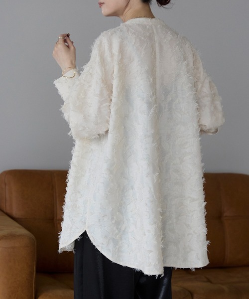 ＆HALF（アンドハーフ）の「ノーカラーフリンジオーバーブラウス(シャツ/高身長/低身長）（シャツ/ブラウス・レディース・ピンク/ブラック/オフホワイト/ホワイト/ミント・FREE/S）」の19枚目の写真