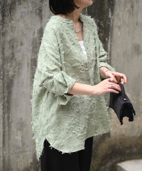 ＆HALF（アンドハーフ）の「ノーカラーフリンジオーバーブラウス(シャツ/高身長/低身長）（シャツ/ブラウス・レディース・ピンク/ブラック/オフホワイト/ホワイト/ミント・FREE/S）」の16枚目の写真