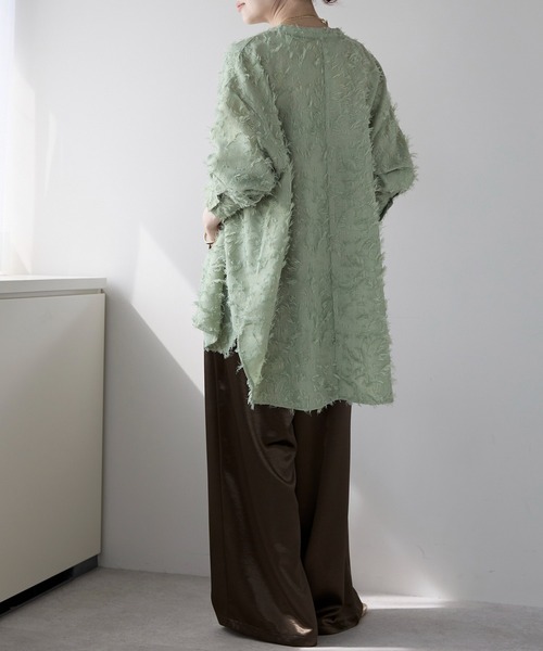 ＆HALF（アンドハーフ）の「ノーカラーフリンジオーバーブラウス(シャツ/高身長/低身長）（シャツ/ブラウス・レディース・ピンク/ブラック/オフホワイト/ホワイト/ミント・FREE/S）」の11枚目の写真