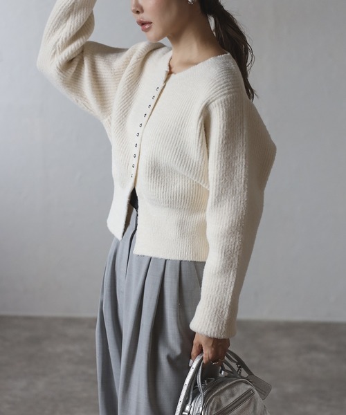 Bonjour Sagan（ボンジュールサガン）の「スリットヘムフェザーカーディガン（カーディガン/ボレロ・レディース・レッド/アイボリー/ブラック/ライトブルー・FREE）」の6枚目の写真