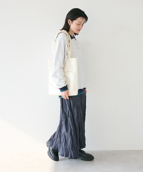 CRAFT STANDARD BOUTIQUE（クラフトスタンダードブティック）の「ギャザーハンドルメタリックトート（トートバッグ・レディース・ブロンズ/ホワイト/シルバー・FREE）」の13枚目の写真