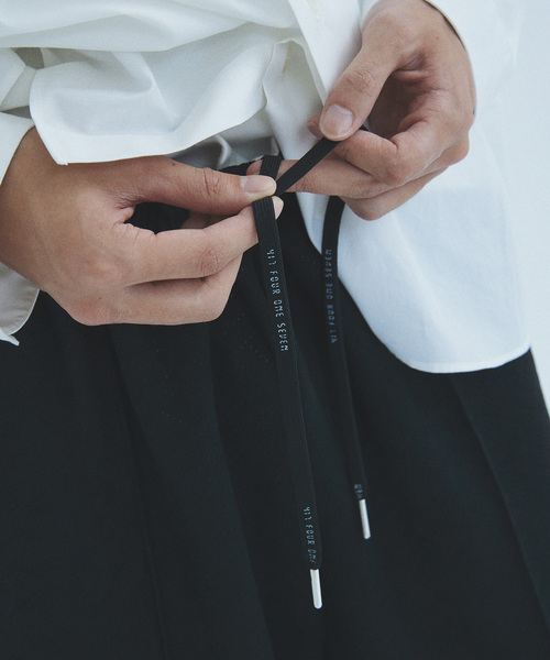 417 EDIFICE(フォーワンセブンエディフィス)の「フェイクスエード エンボス イージーパンツ(スウェットパンツ・メンズ・ブラック系その他/ライトグレー・MEDIUM/LARGE)」の16枚目の写真