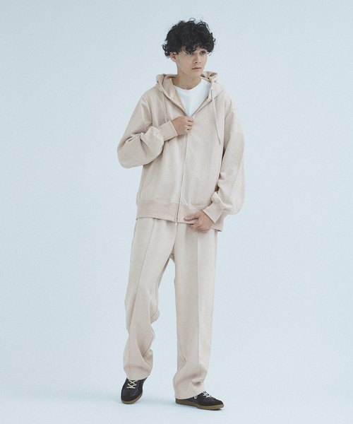 417 EDIFICE(フォーワンセブンエディフィス)の「フェイクスエード エンボス イージーパンツ(スウェットパンツ・メンズ・ブラック系その他/ライトグレー・MEDIUM/LARGE)」の19枚目の写真