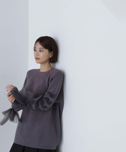 NATURAL BEAUTY BASIC（ナチュラルビューティーベーシック）の「◇レースアップリボンスリーブニット（ニット/セーター・レディース・チャコールグレー/ベージュ/ラベンダー・FREE）」の5枚目の写真