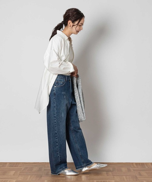 Right-on(ライトオン)の「カーブデニムパンツ(デニムパンツ・レディース・ダークインディゴブルー・S/M/L/XL)」の3枚目の写真